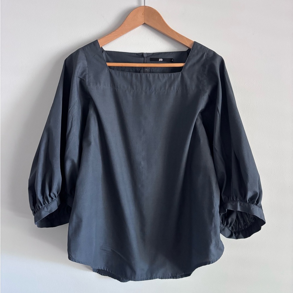 Jarbo square neck blouse in charcoal grey, size 2, cotton. Preowned.